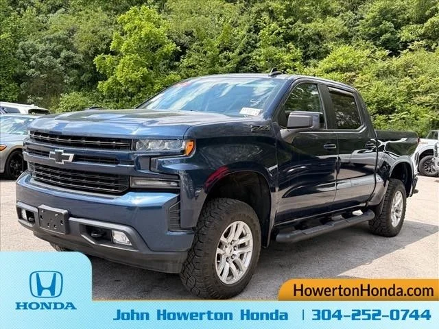 Used 2020 Blue Chevrolet RST image 9