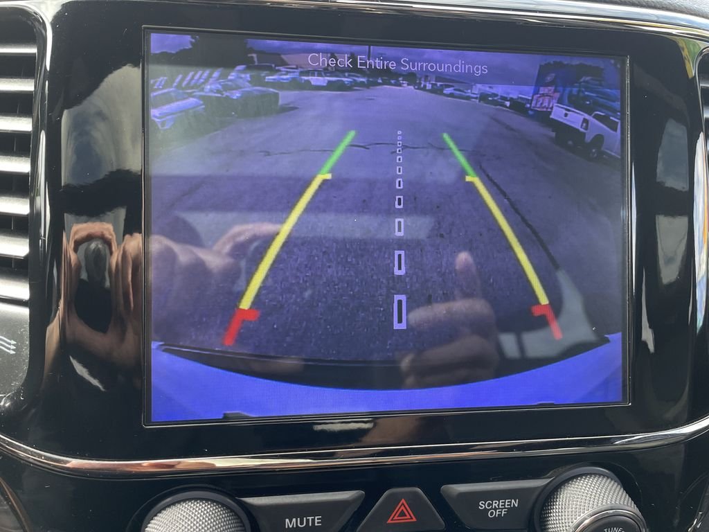 Certified Used 2019 White Jeep Limited X image 20