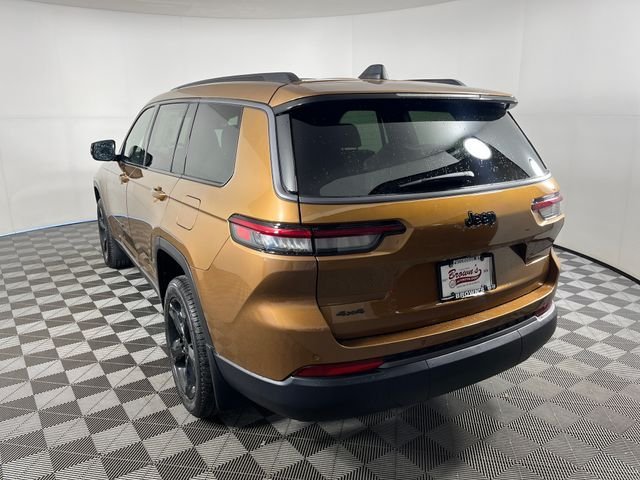 New 2026 Copper Shino Metallic Clear-Coat Exterior Paint Jeep Limited image 3