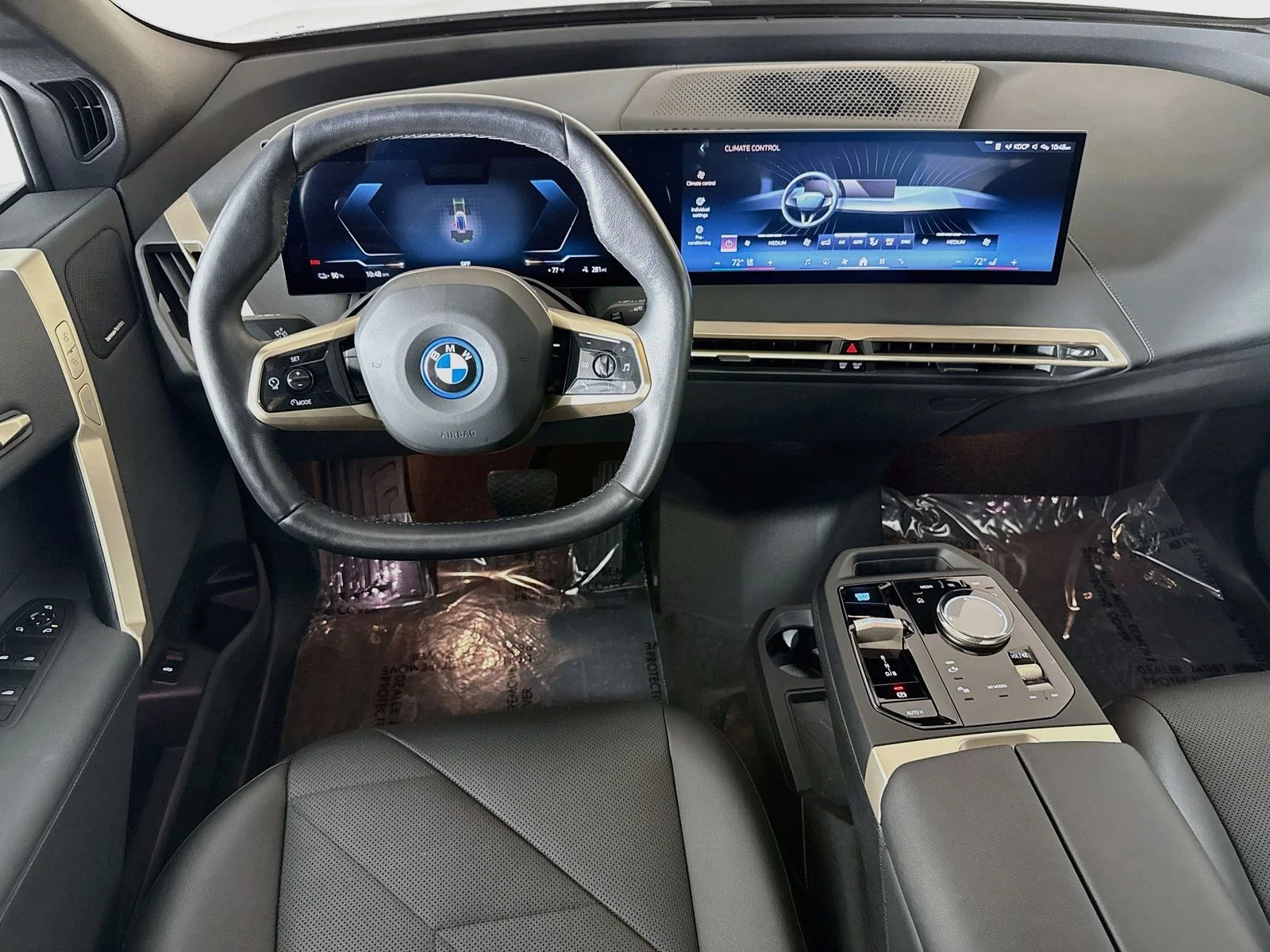 Certified Used 2024 Oxide Gray Metallic BMW xDrive50 image 24
