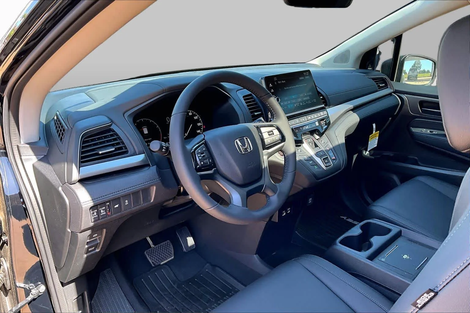 2026 Honda Odyssey EX-L - Photo 8