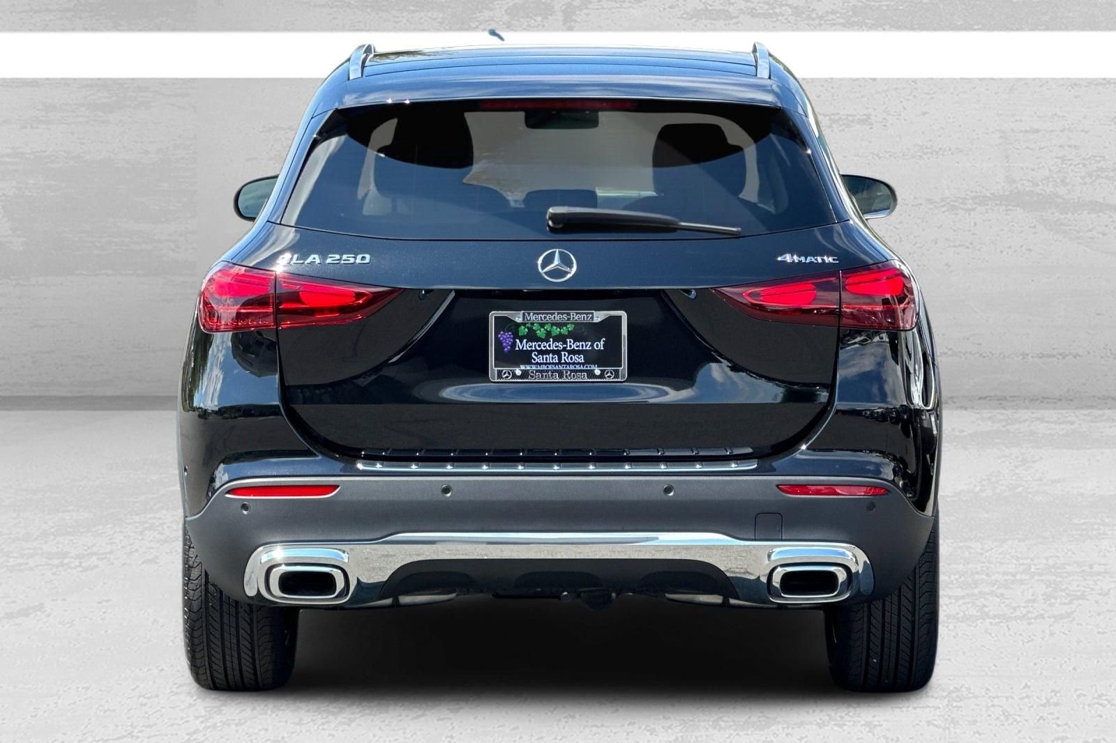 New 2026 Black Mercedes-Benz GLA 250 image 5