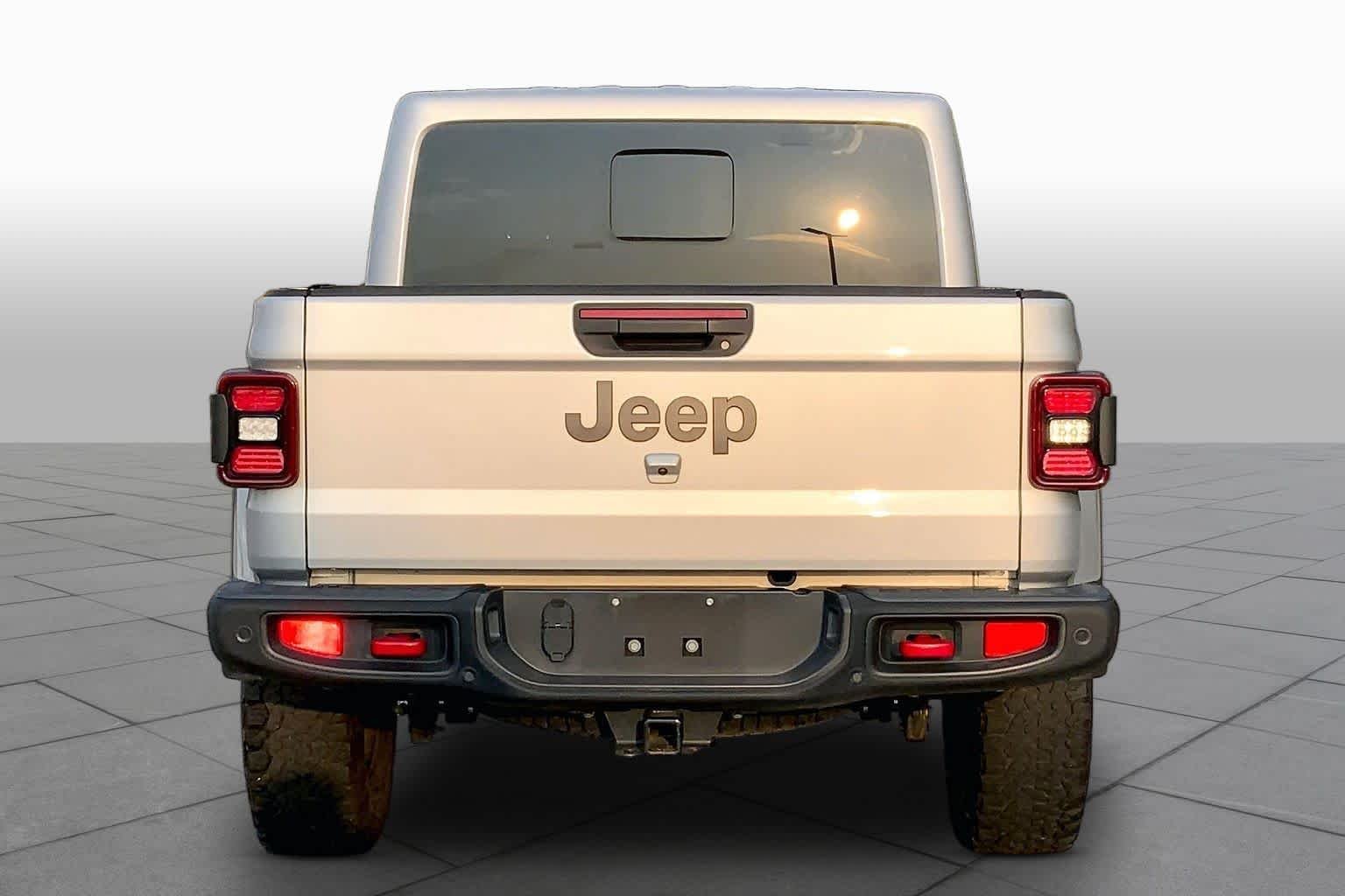 Pre-Owned 2022 Jeep Gladiator Rubicon