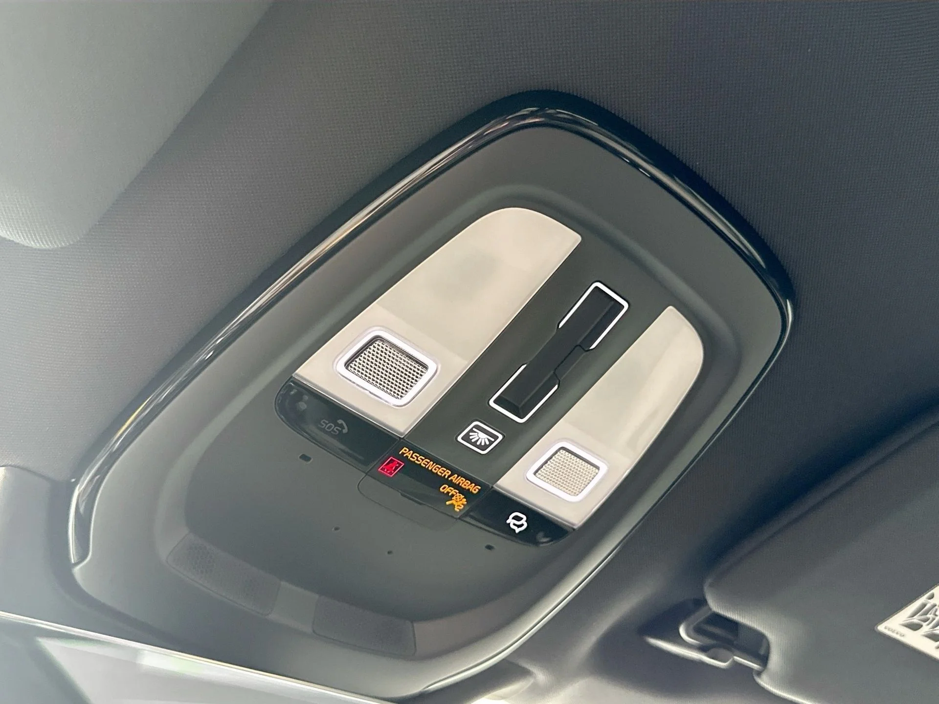2026 Volvo XC90 Core - Photo 19