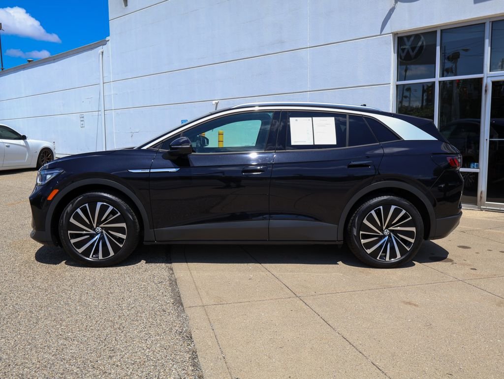 Certified 2023 Volkswagen ID.4 PRO S PLUS with VIN 1V2FMPE84PC011855 for sale in Cincinnati, OH