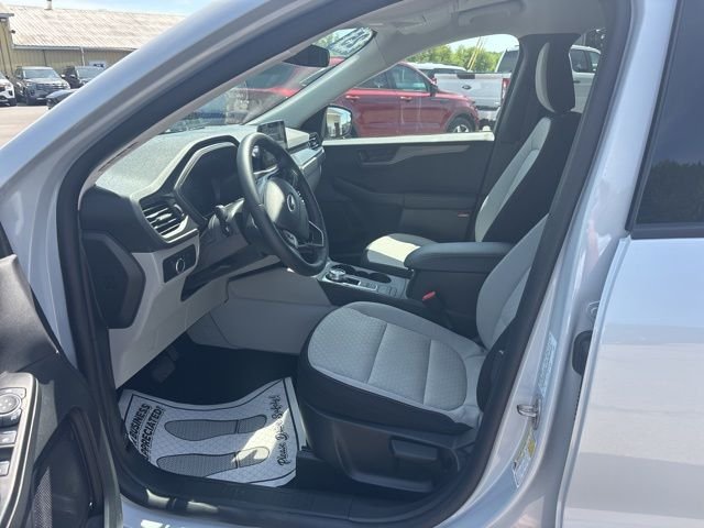Used 2025 Silver Ford Active image 12
