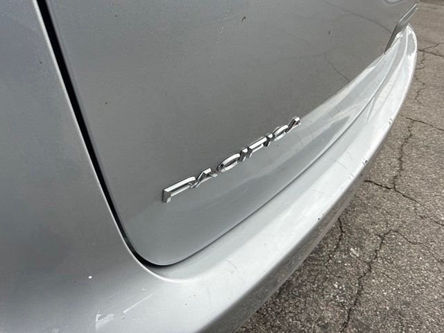 Used 2024 Silver Chrysler Touring L image 33