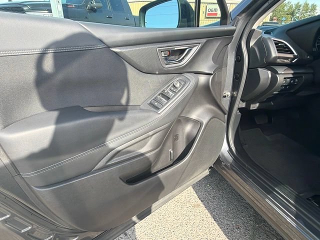 Used 2020 Magnetite Gray Metallic Subaru Premium image 19