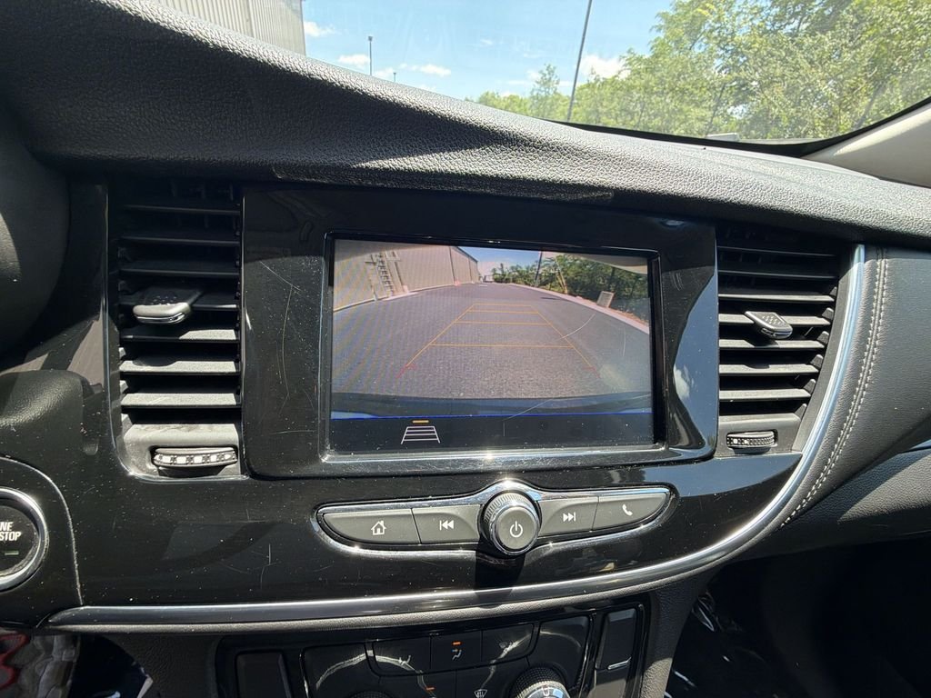 Used 2022 Blue Buick Preferred image 17