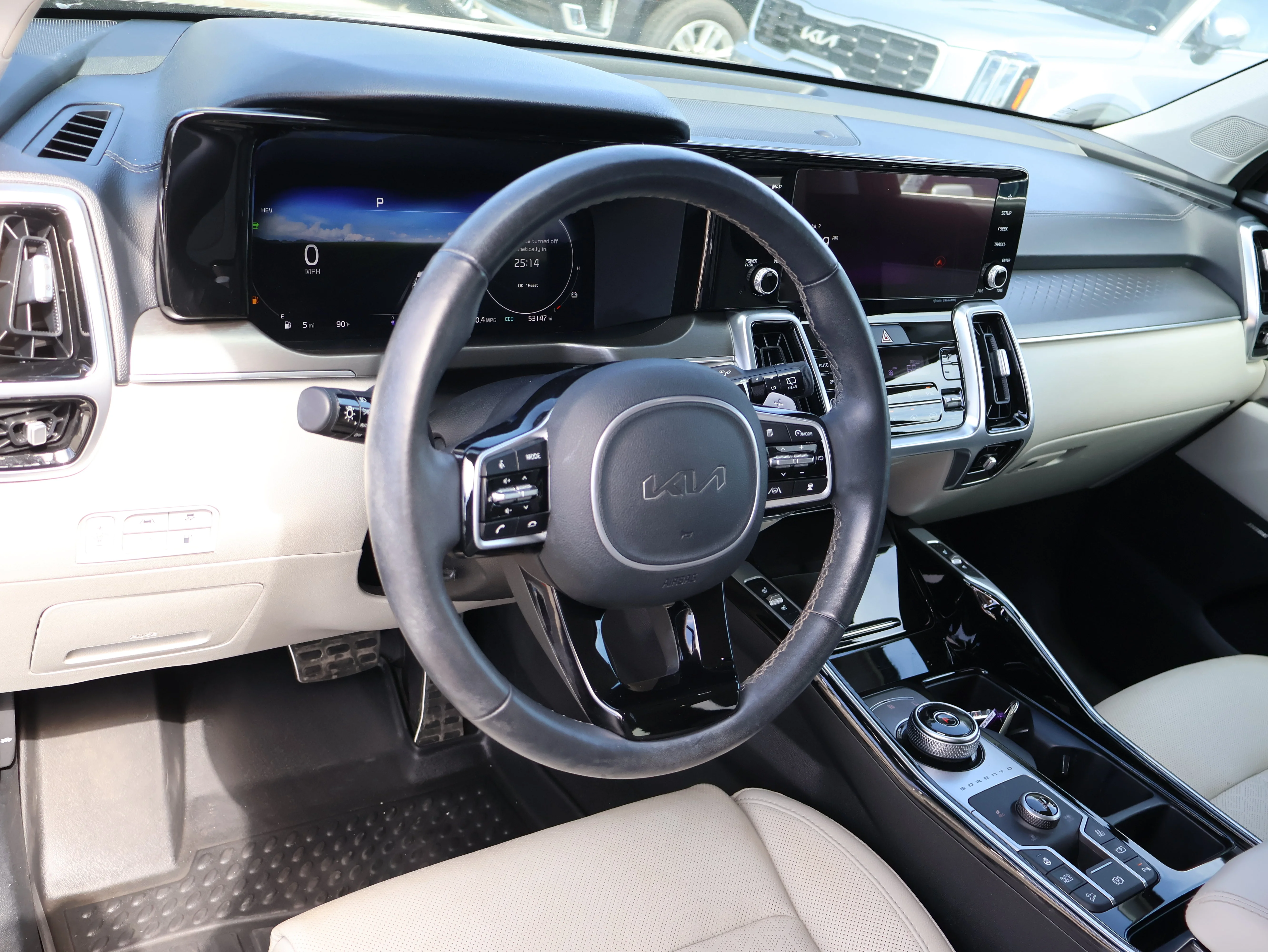 Used 2023 Aurora Black Kia SX Prestige image 29
