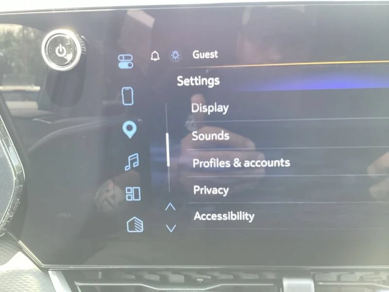 New 2027 Lakeshore Blue Metallic Chevrolet LT image 40