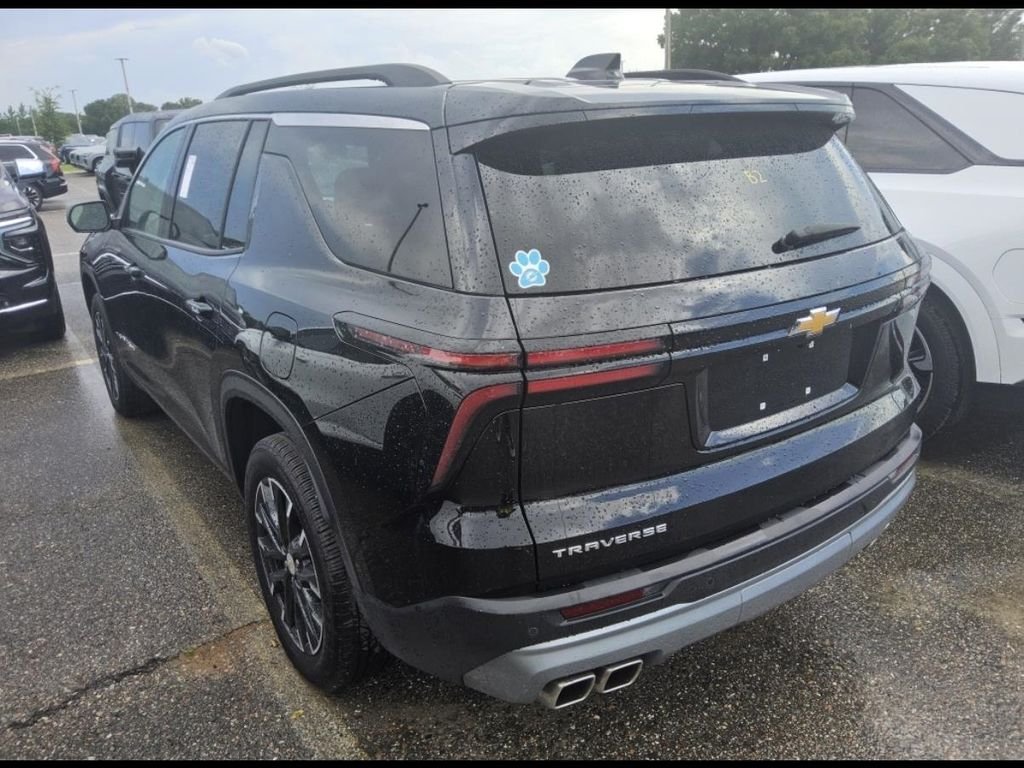 Used 2025 Mosaic Black Metallic Chevrolet LT image 7