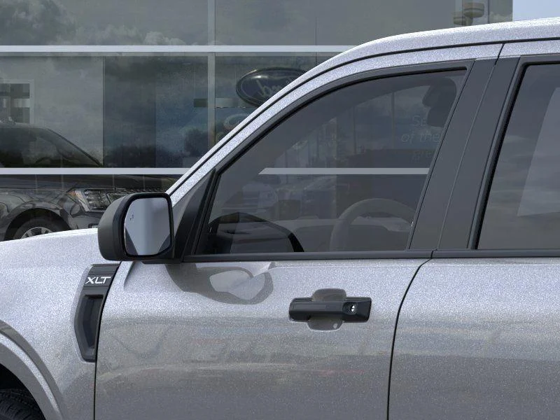 New 2025 Carbonized Gray Metallic Ford XLT image 21