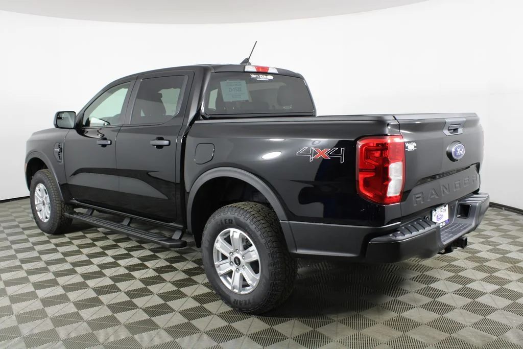 2025 Ford Ranger XL - Photo 4