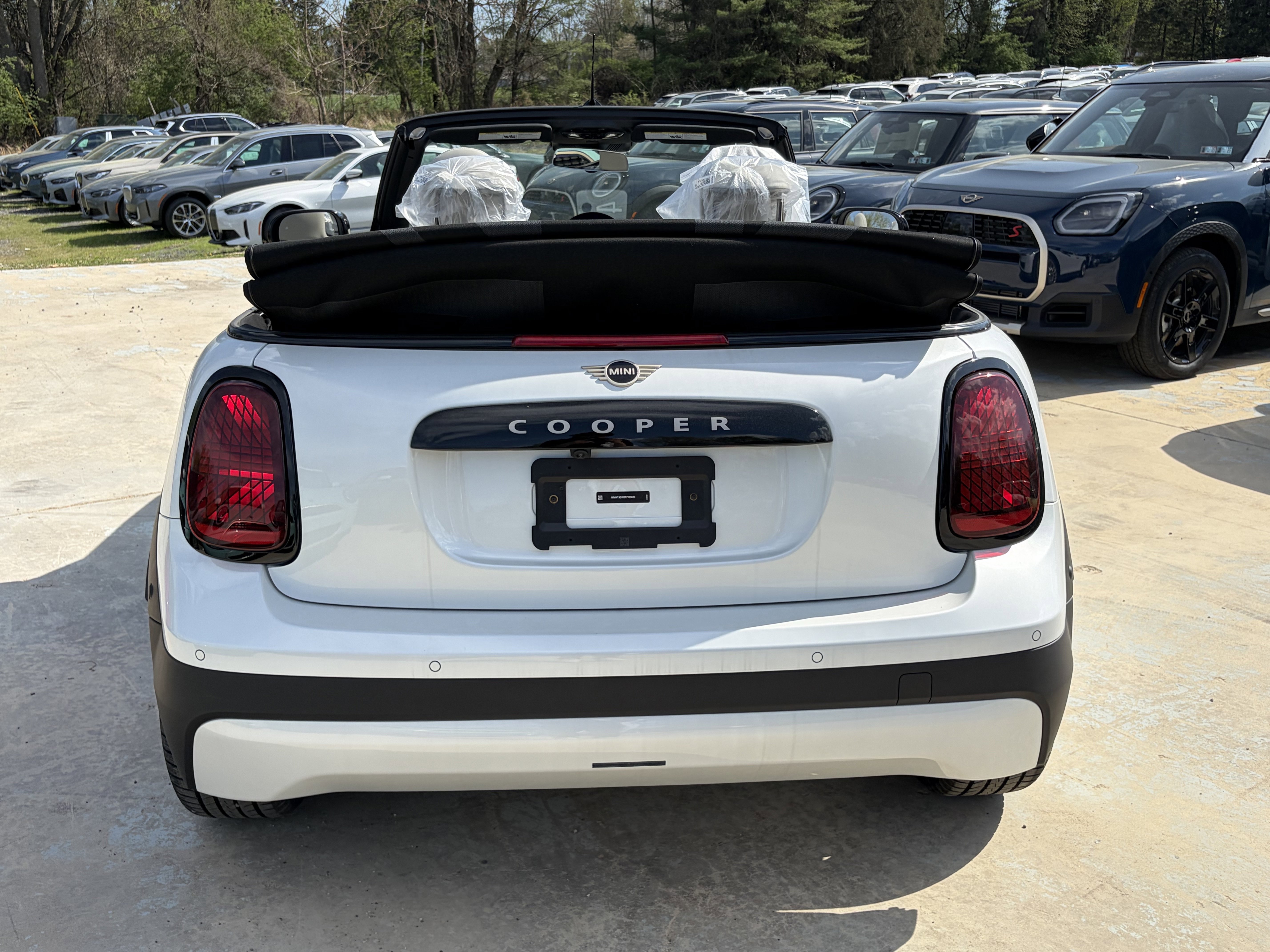 Used 2026 NANUQ WHITE METAL MINI Cooper image 4