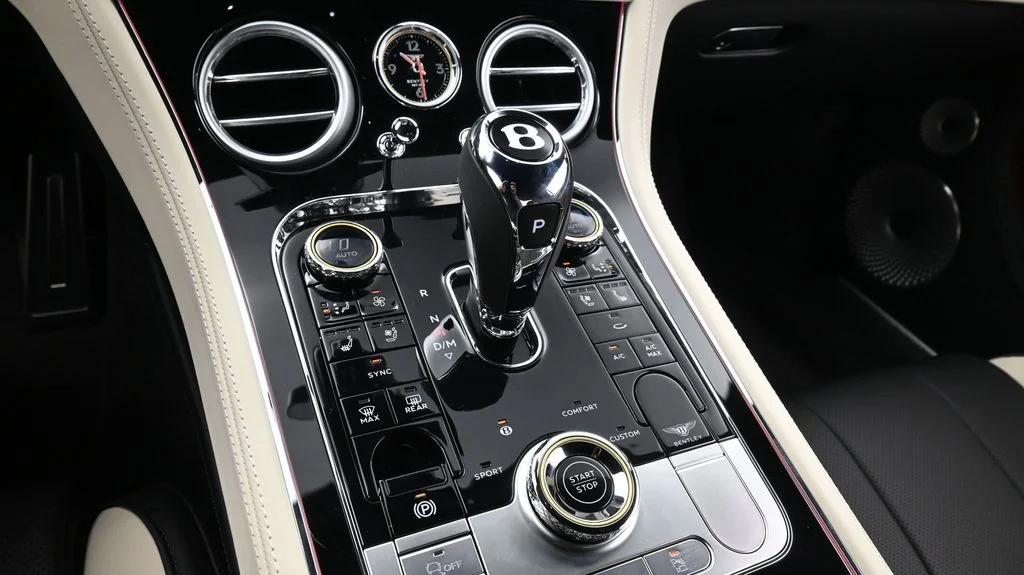 New 2026 Black Bentley S V8 image 26