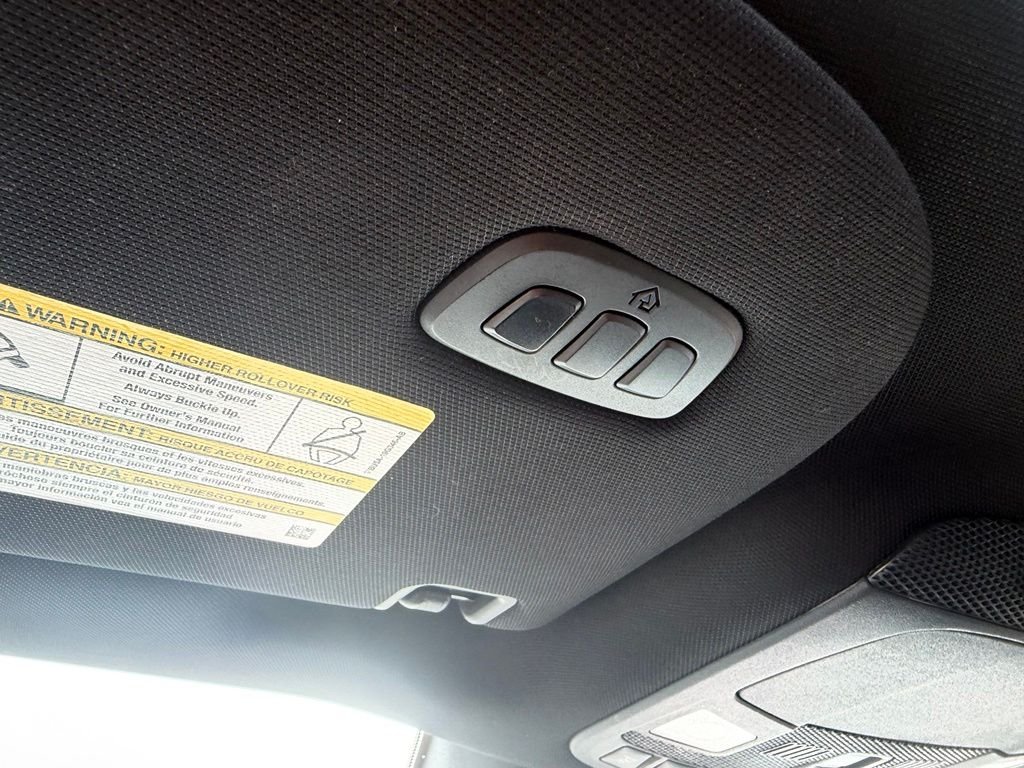 Used 2023  Ford Limited image 49