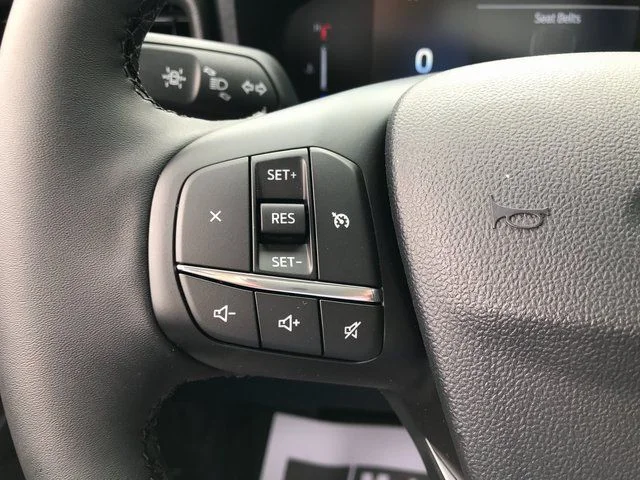 2025 Ford Maverick XLT - Photo 9