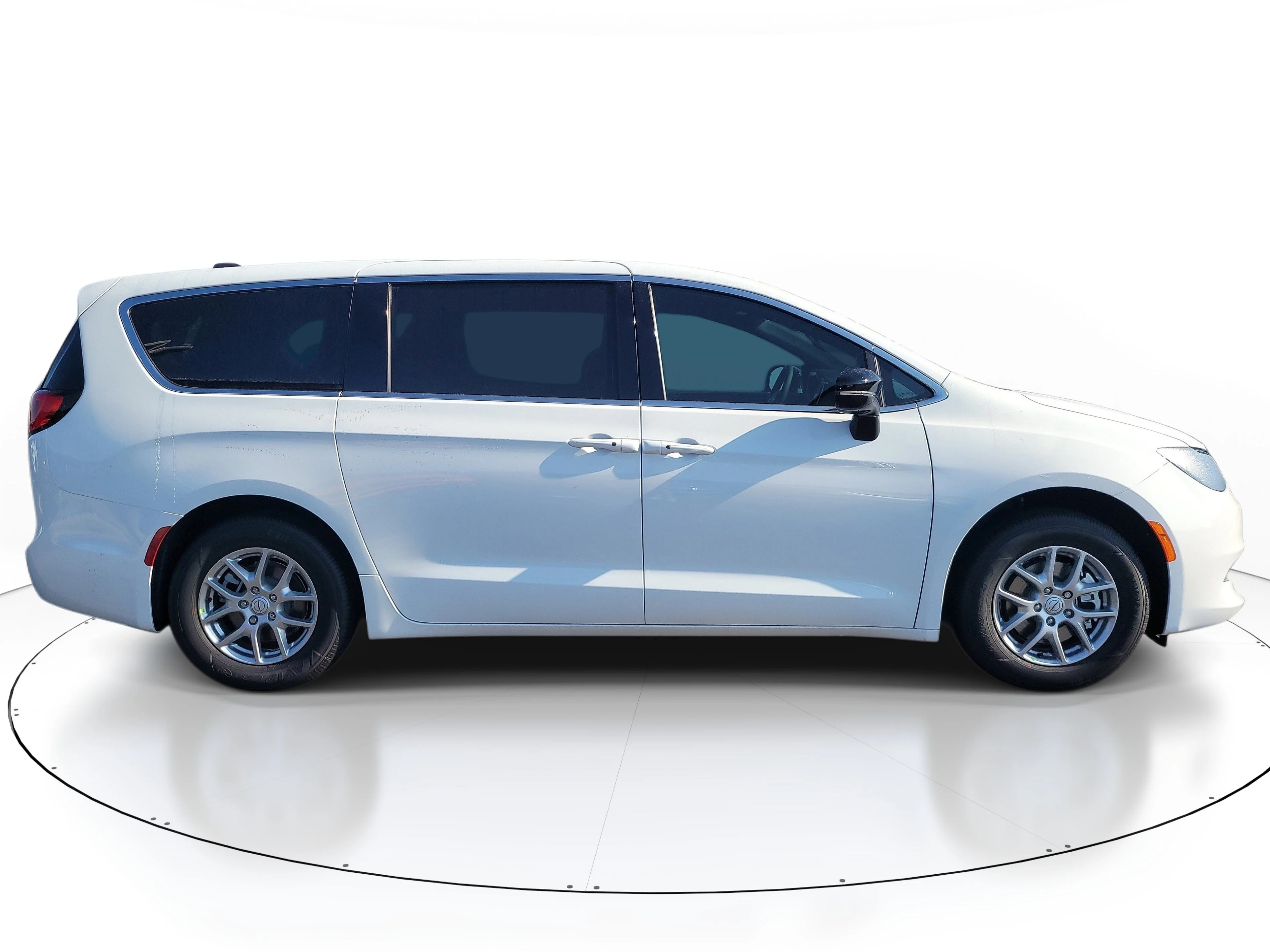 New 2026 Bright White Clearcoat Chrysler LX image 5