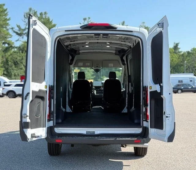 New 2026 Oxford White Ford Cargo Van image 7