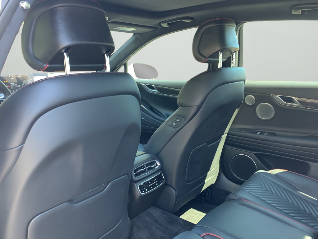 2024 GENESIS G80 SPORT - Photo 17