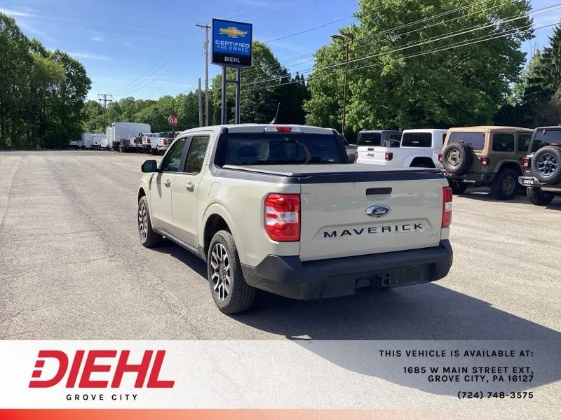 Used 2024  Ford Lariat image 5