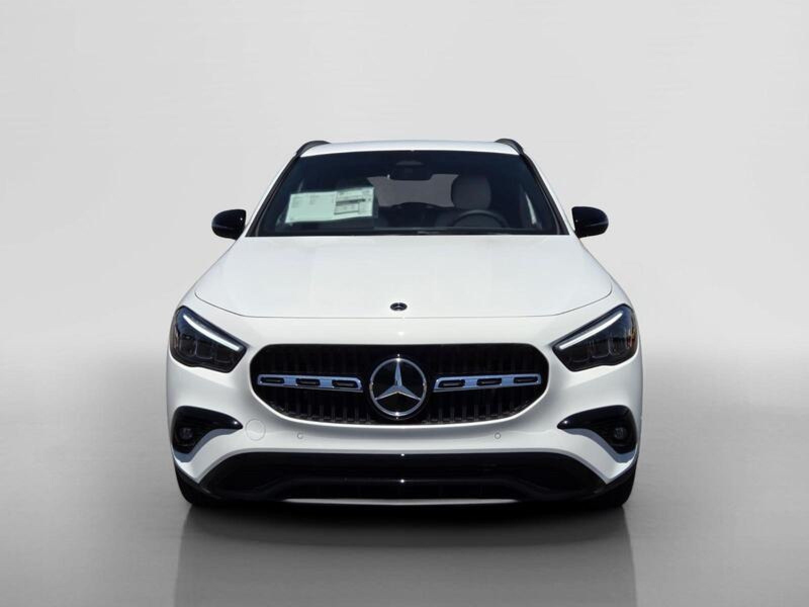 New 2026 Polar White Mercedes-Benz GLA 250 SUV image 9