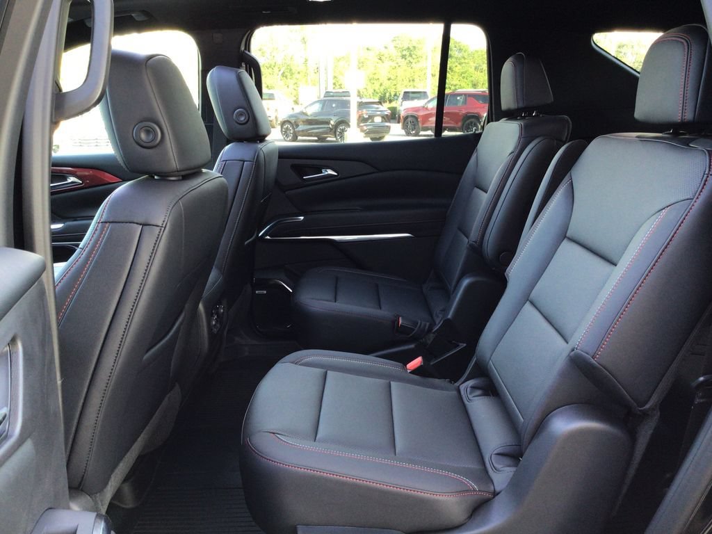 2026 Chevrolet Traverse Z71 - Photo 35