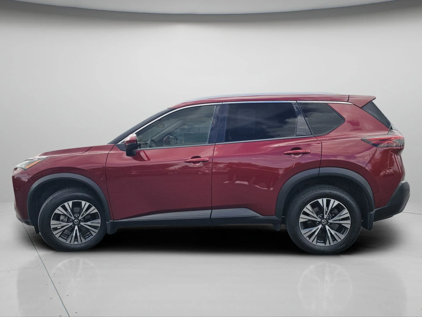 Used 2021 Scarlet Ember Tintcoat Nissan SV image 23