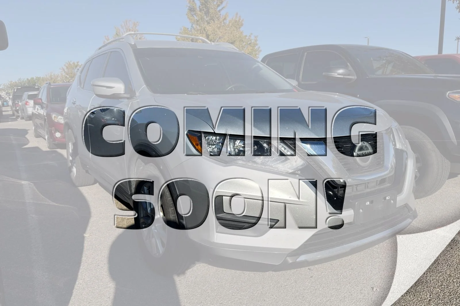 Used 2019 Silver Nissan S image 1