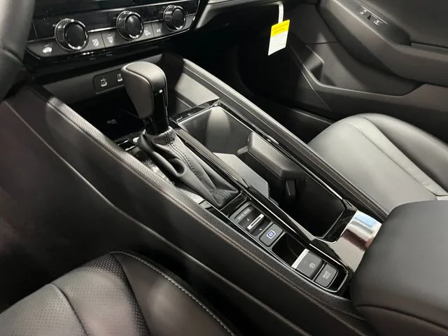 New 2026 Platinum White Pearl Honda EX-L image 25
