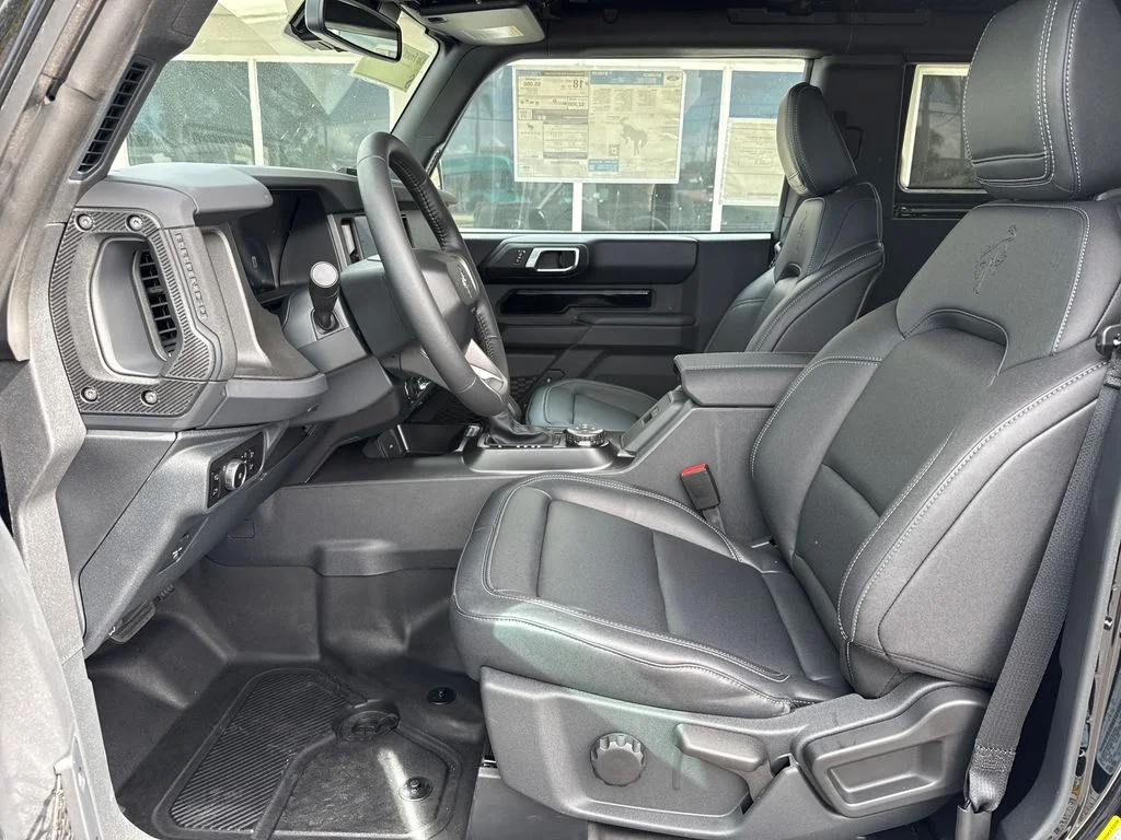 New 2025 Black Ford Badlands image 21