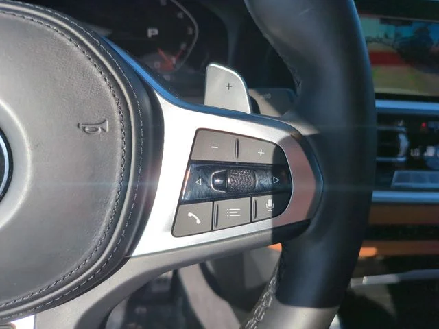 Used 2021 White BMW M440i xDrive image 27