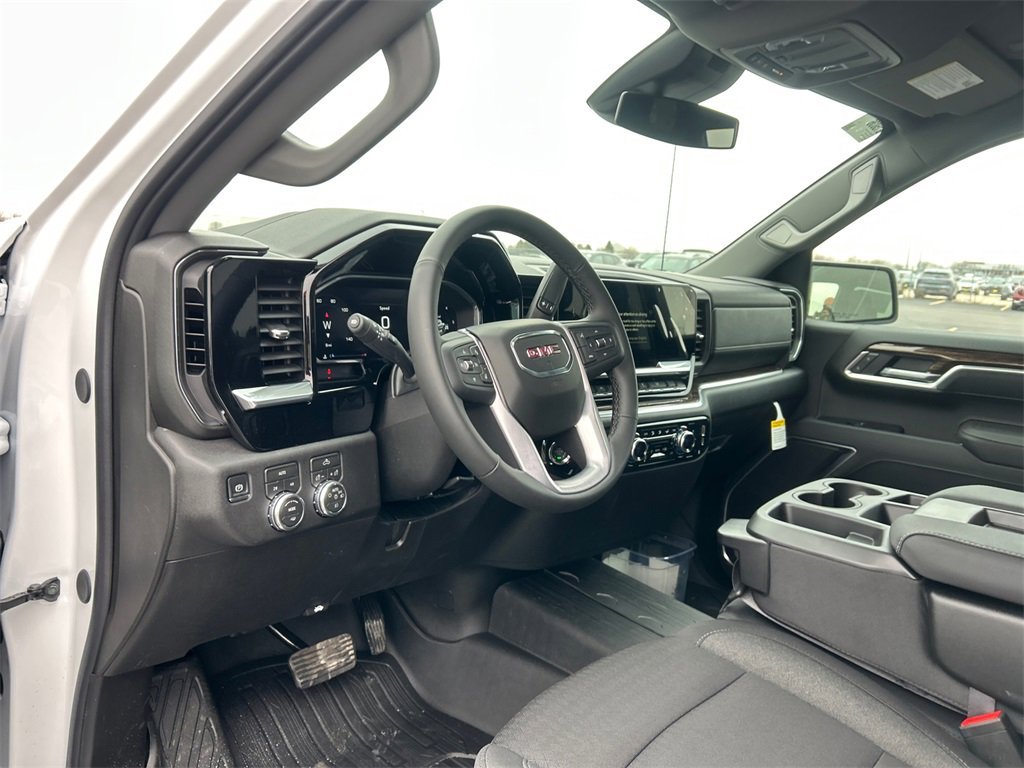2026 GMC SIERRA - Image 16