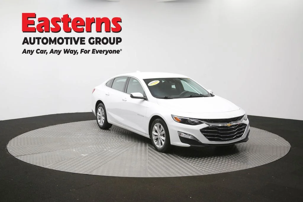 Used 2025 White Chevrolet LT image 52