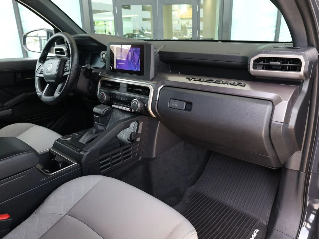 Used 2025 Black Toyota SR5 image 16