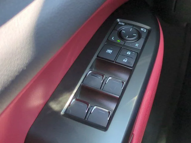 2026 Lexus NX 350 F-Sport - Photo 23