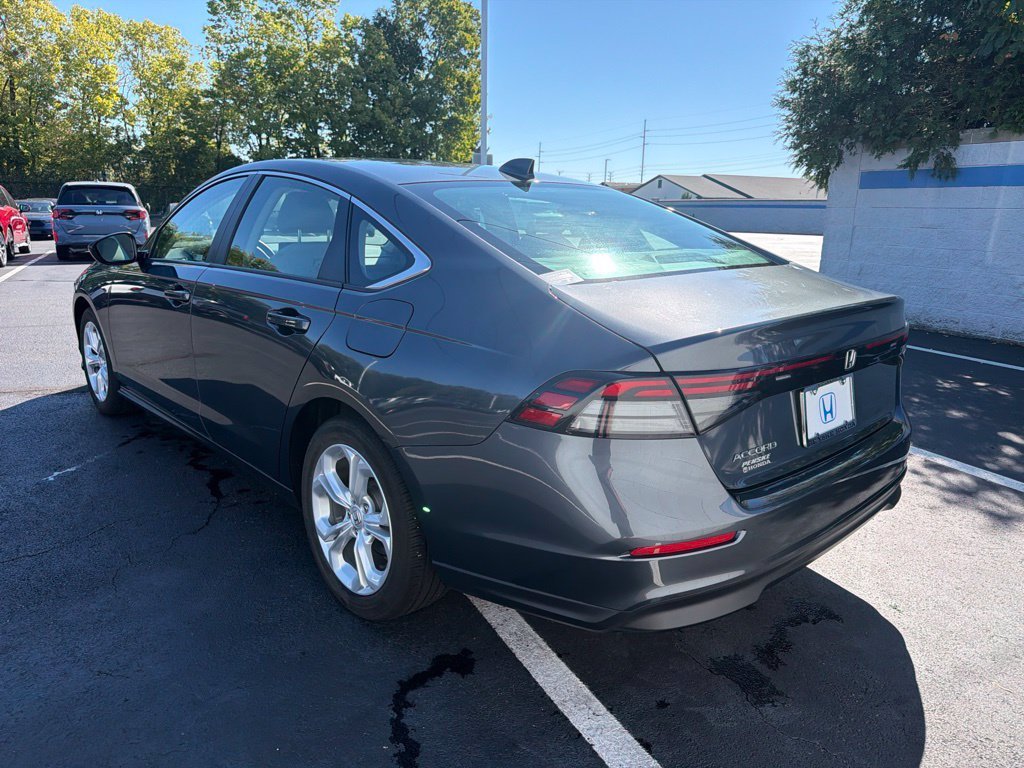 Used 2024 Meteorite Gray Metallic Honda LX image 3
