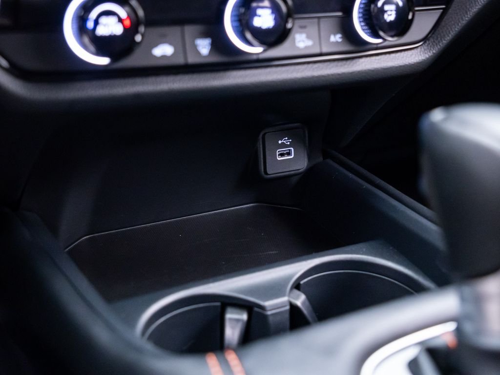 2025 Honda HR-V Sport - Photo 28