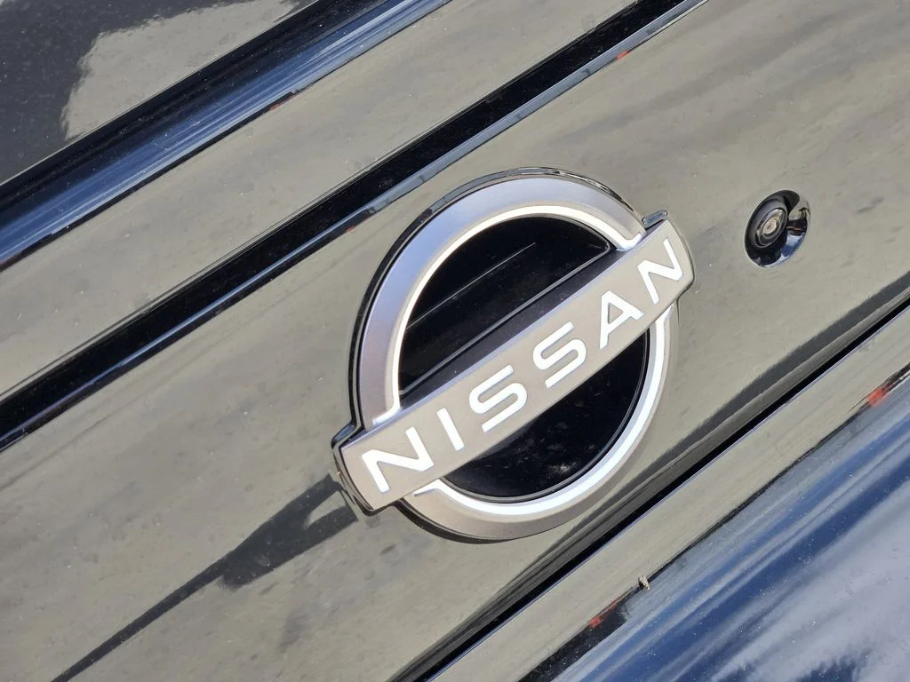 New 2026 Black Diamond Pearl Nissan Performance image 7