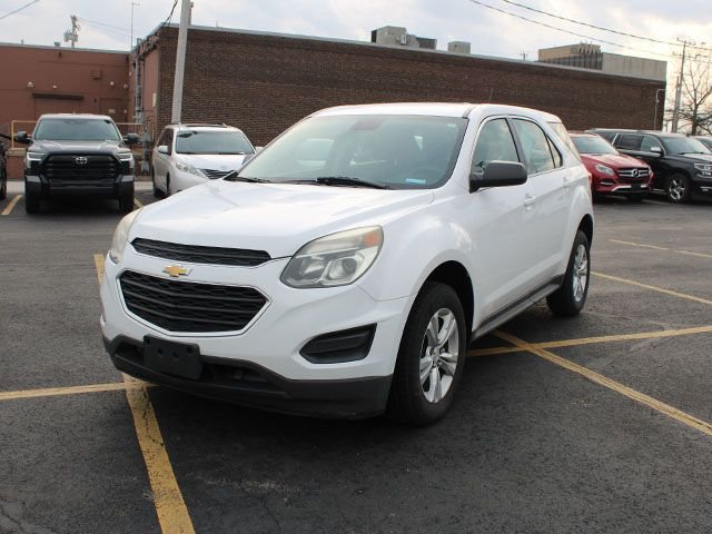 Used 2017 Chevrolet Equinox LS with VIN 2GNALBEK8H1556971 for sale in North Olmsted, OH