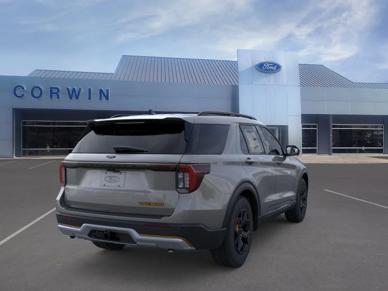 New 2026 Carbonized Gray Metallic Ford Tremor® image 8