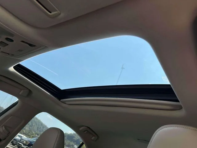 Used 2015 Silver Lexus 250 image 38