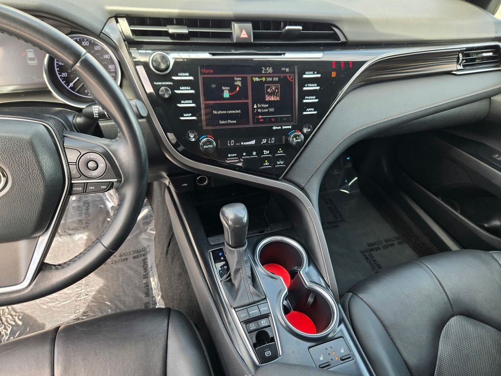 Used 2020 Black Toyota XLE image 17