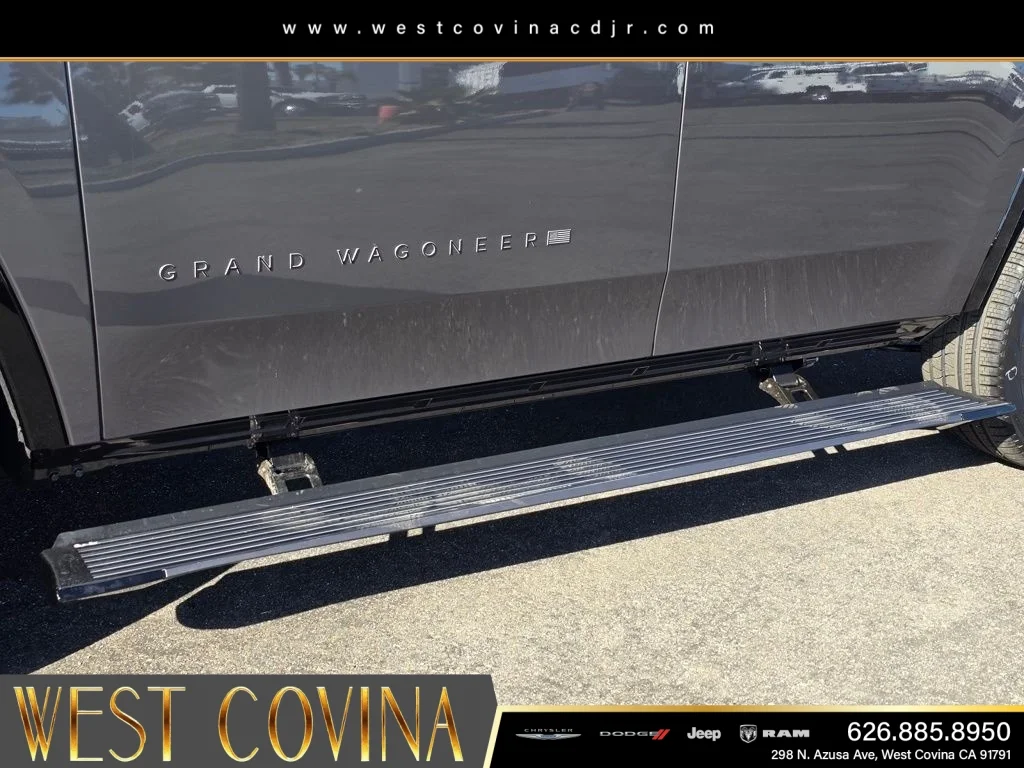 New 2026 Baltic-Gray Metallic Clear-Coat Exterior Paint Jeep Summit Obsidian image 8