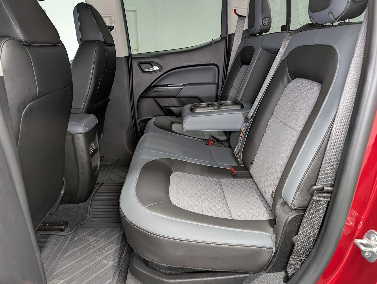 Used 2021 Cherry Red Tintcoat Chevrolet 4WD Z71 image 22