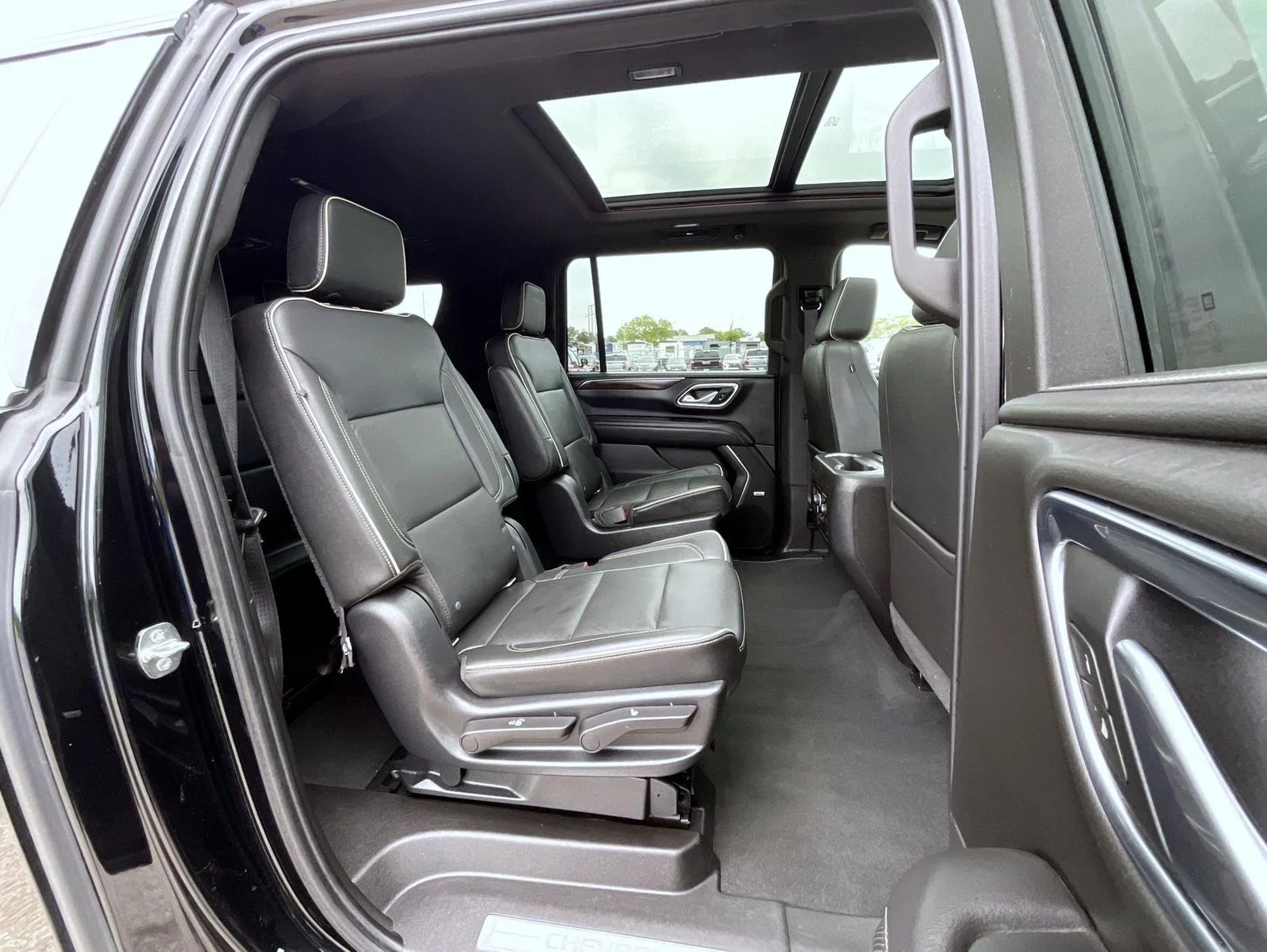 Used 2021 Black Chevrolet Premier image 18