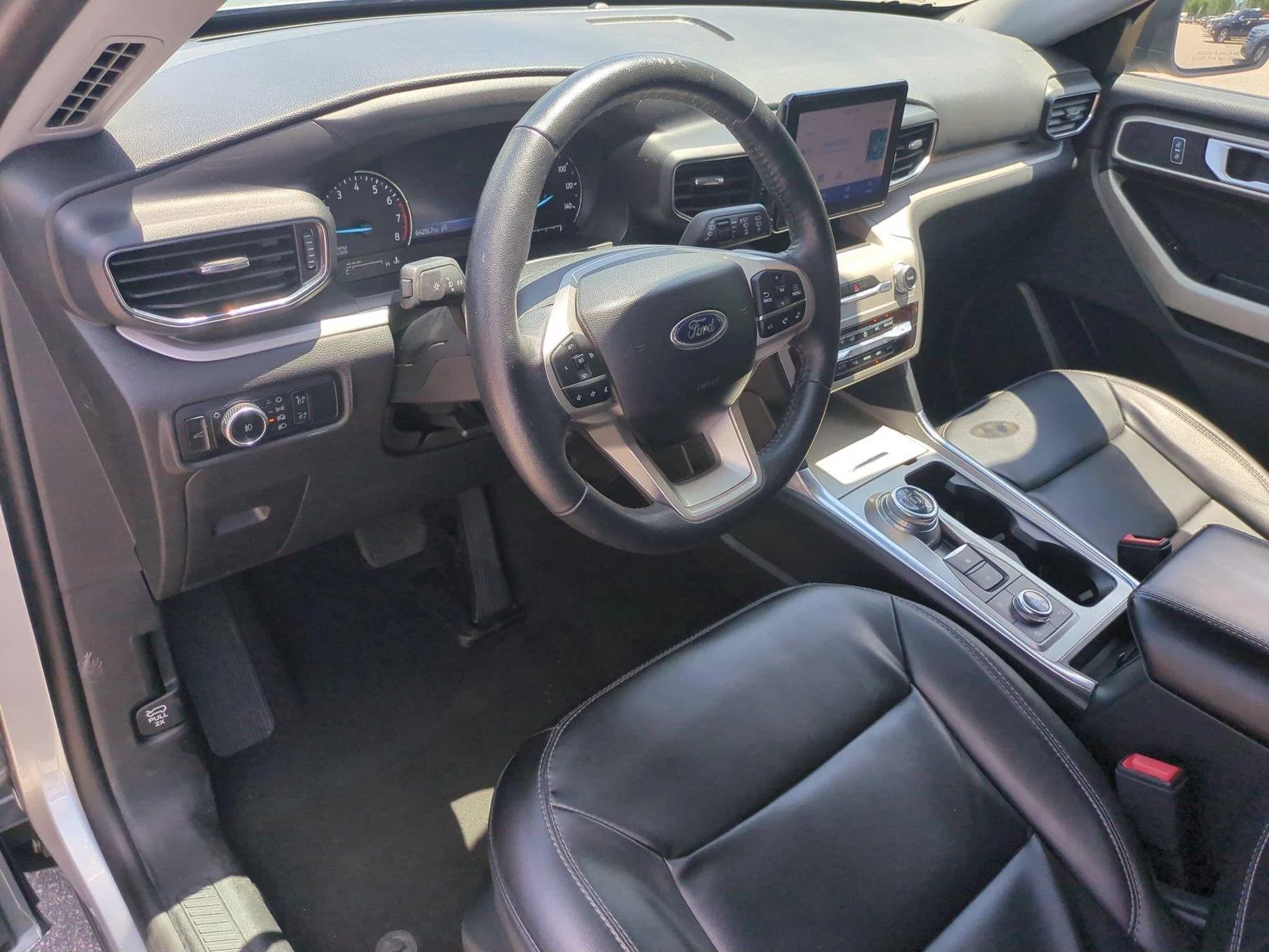 Used 2023 Iconic Silver FORD XLT image 19