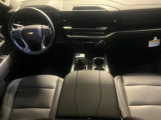 Used 2026 Summit White Chevrolet LT image 16