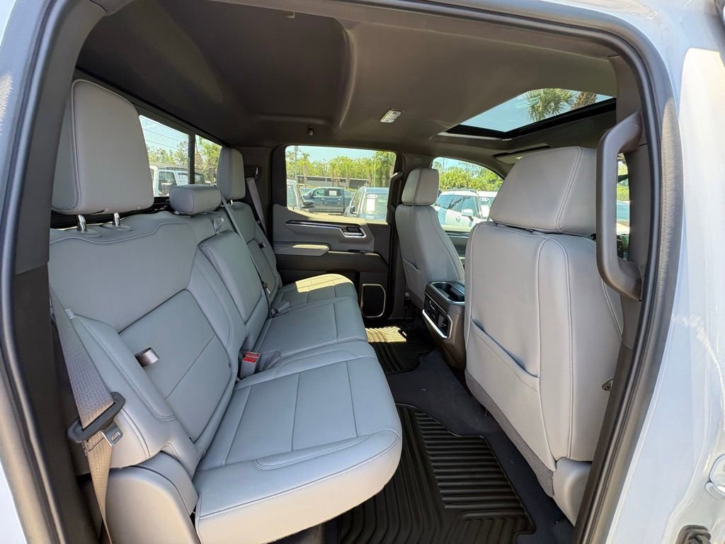 2026 Chevrolet Silverado 1500 LTZ - Photo 21